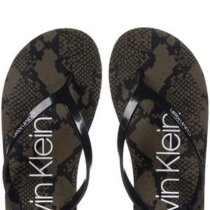 Calvin Klein Women's Flip-Flop